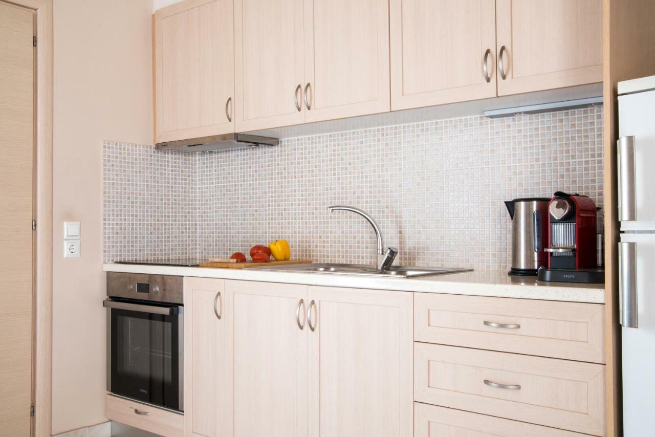 Apartmán Top Floor Modern Studio In Central Koropi Exteriér fotografie